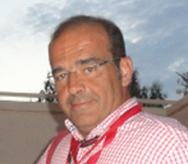 Dennis Agalides